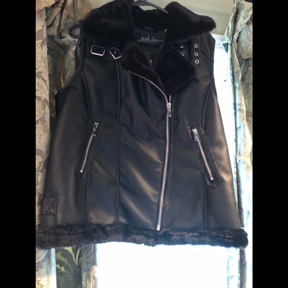 Mark Alan New York Vest. Size Large.